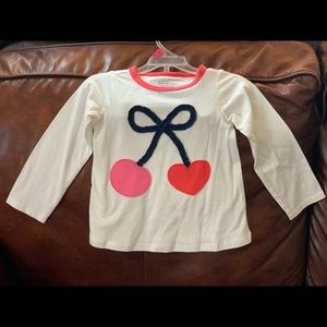 Girl’s shirt
